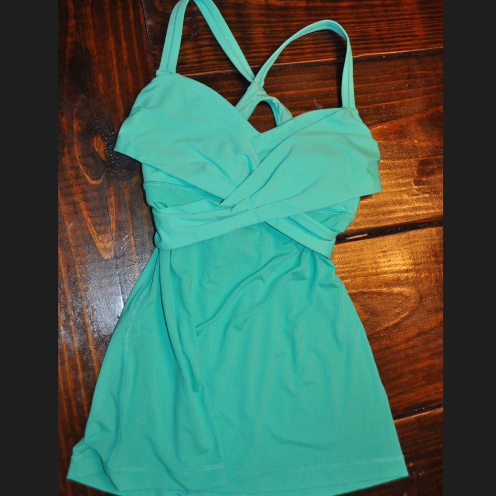 Lululemon Tank